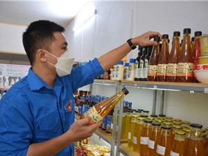 Phát triển giấm mơ trà xanh ở làng cổ Bách Cốc